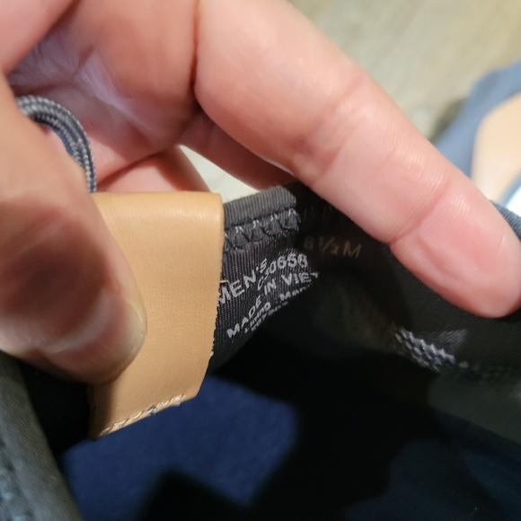 Cole Haan Men's Gray and Tan Casual Shoes Sneaker - Picture 8 of 8